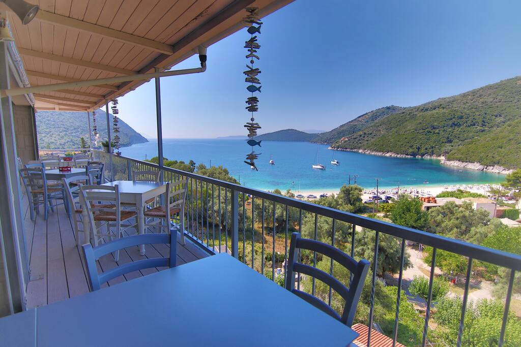 Poros Beach studios